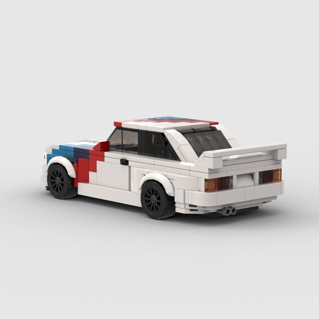 BMW M3 E30 brick model - rear angle view - TheBrickTube