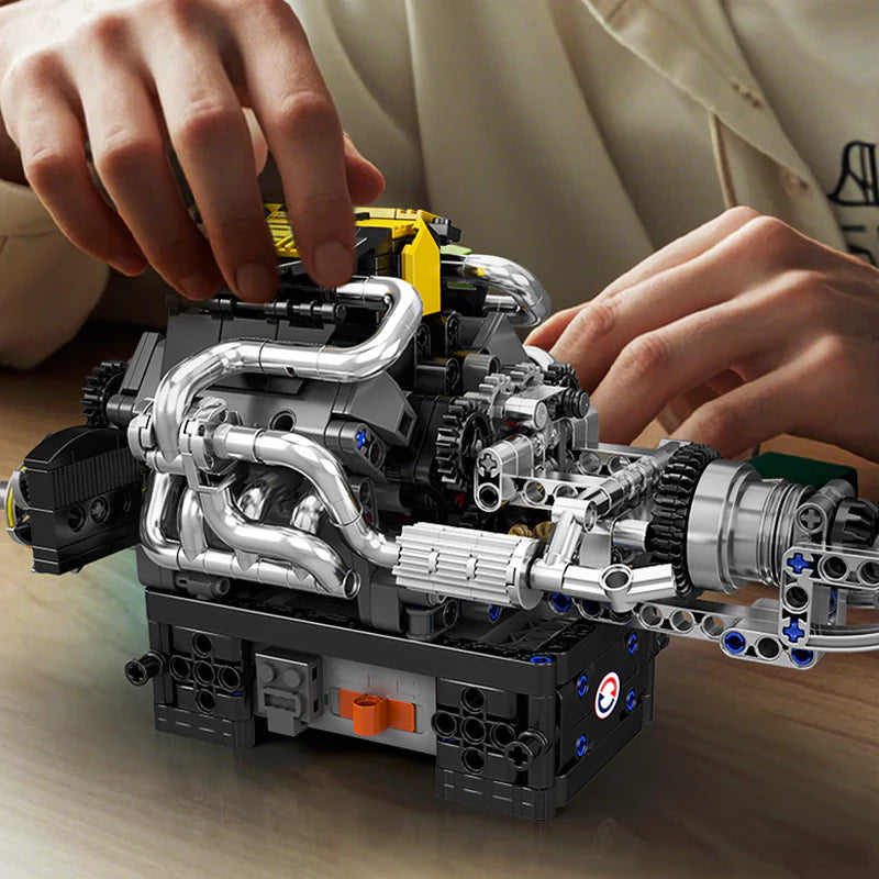 MouldKing 10207 PAG Supercar V12 Engine Technic - Image 4 of 8 | TheBrickTube