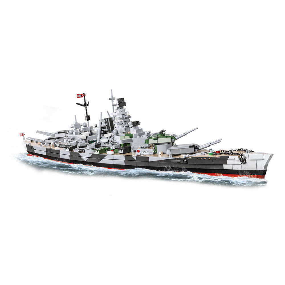 Battleship Tirpitz Building Set - Image 5 of 6 | TheBrickTube