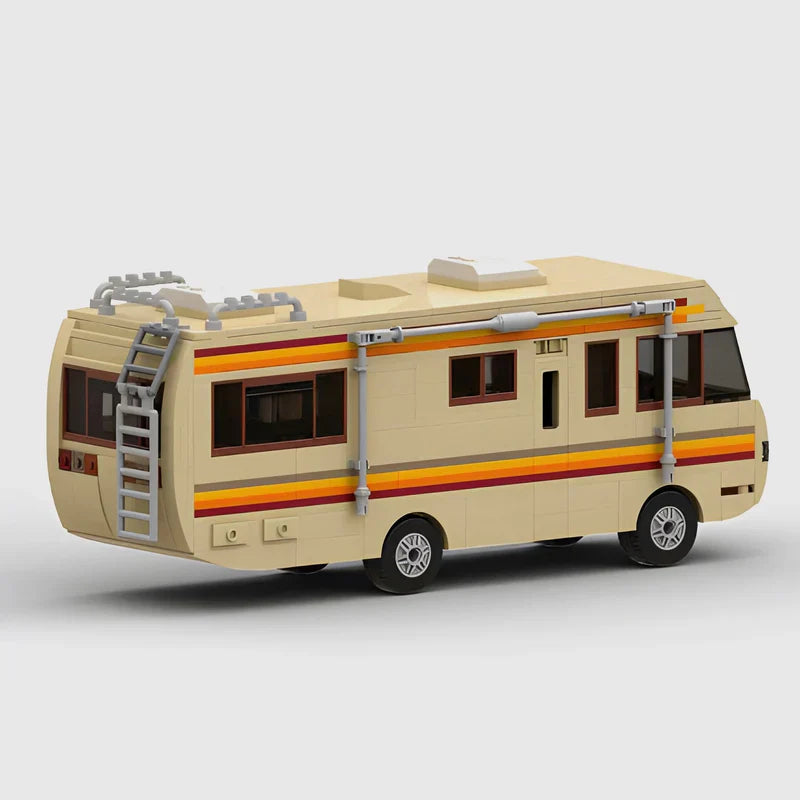 Fleetwood Bounder|Breaking Bad brick model - side profile view - TheBrickTube
