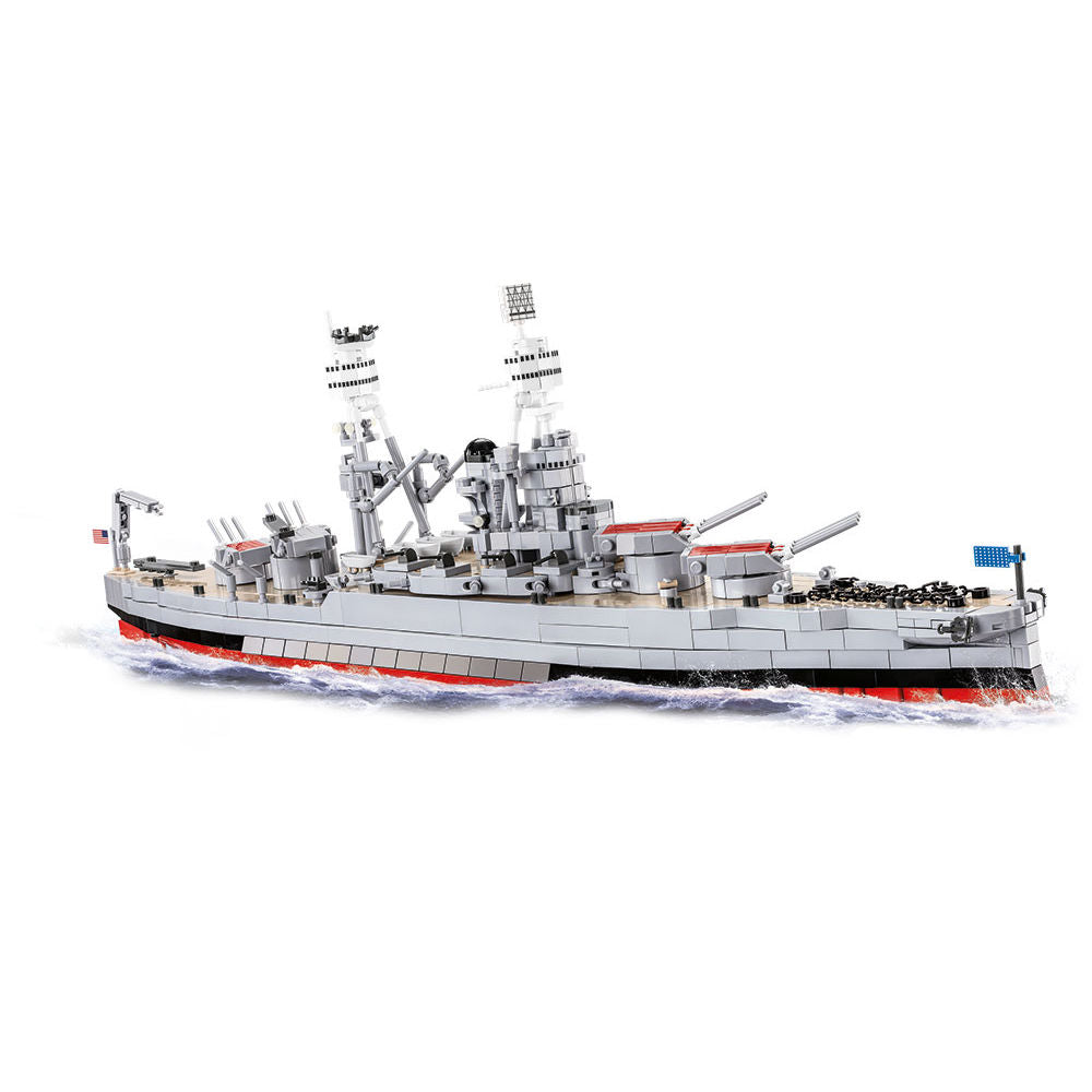 Battleship USS Arizona (BB-39) Building Set - Image 5 of 6 | TheBrickTube