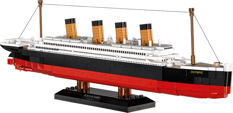 R.M.S. Olympic Ocean Liner Building Set - Image 4 of 6 | TheBrickTube