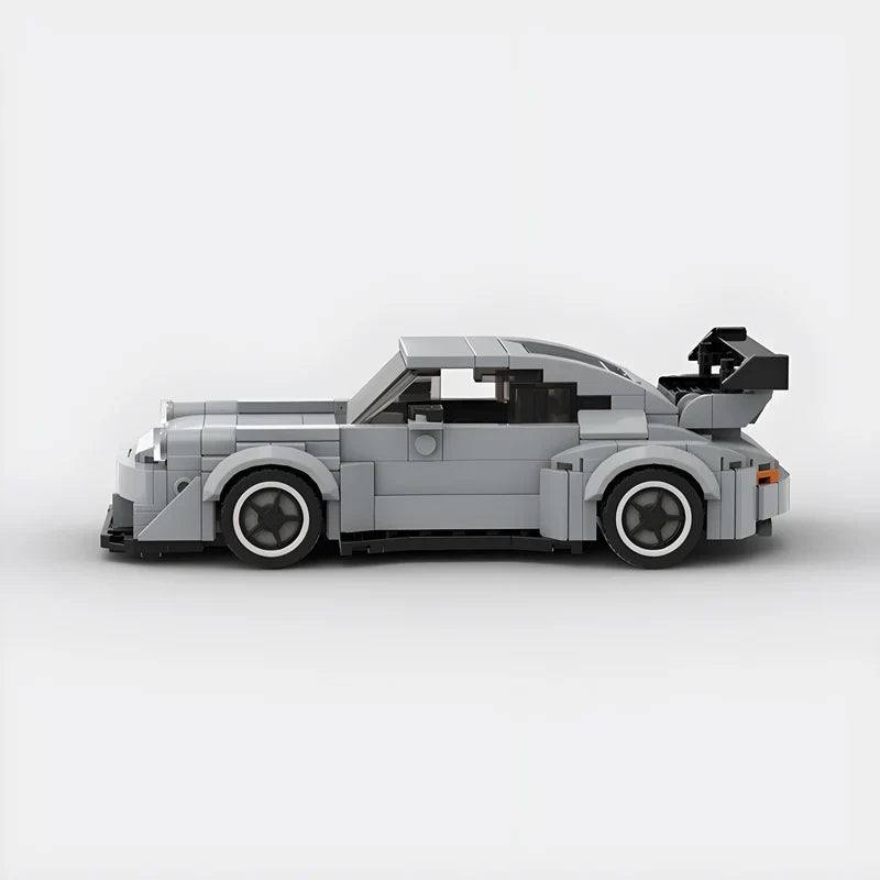 Porsche 911 930 RWB brick model - rear angle view - TheBrickTube
