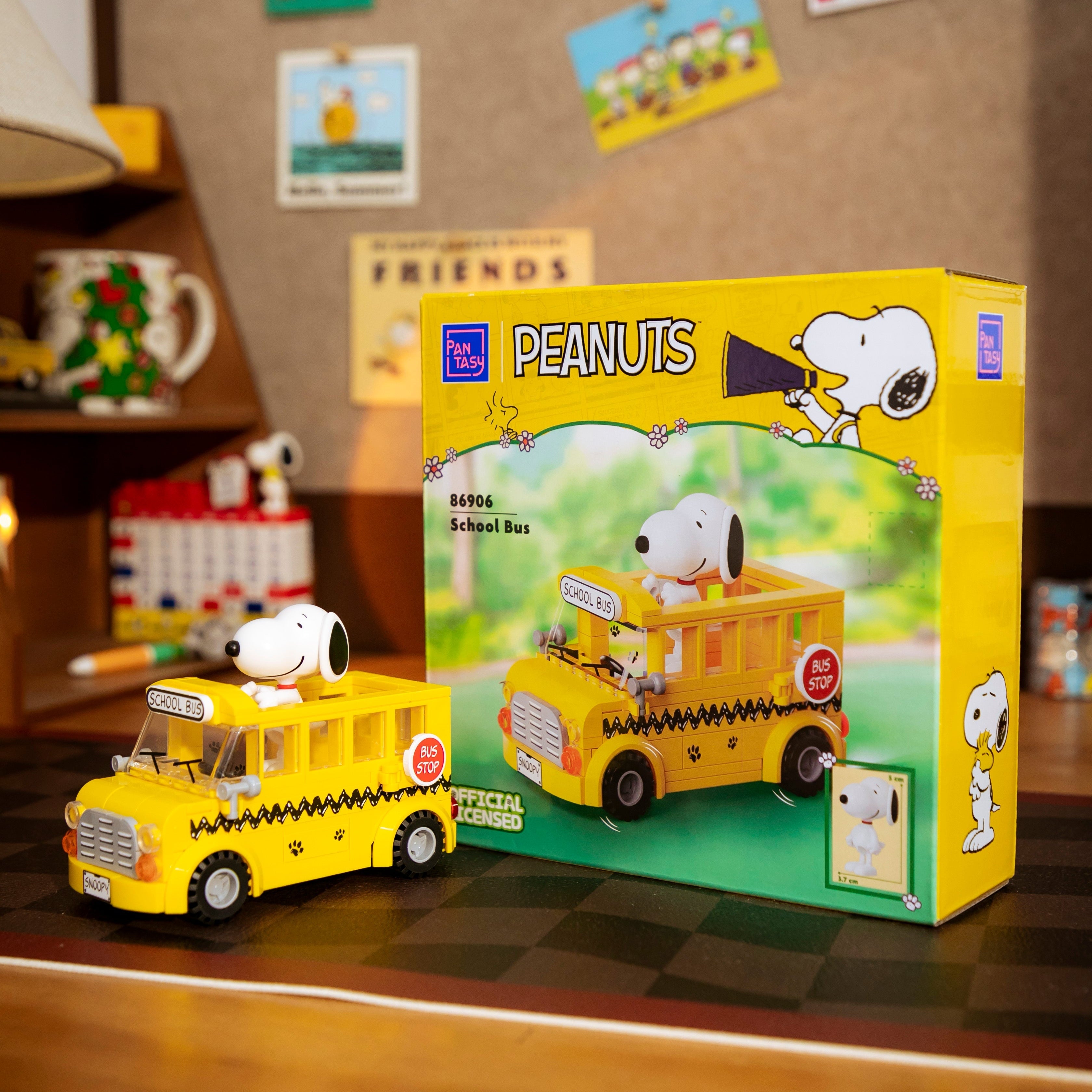 Pantasy x Snoopy Where We Go Series 86905-86908 - Image 7 of 10 | TheBrickTube