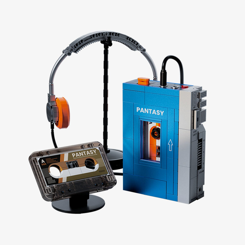 Pantasy Cassette Player 85039 - Main Image | TheBrickTube