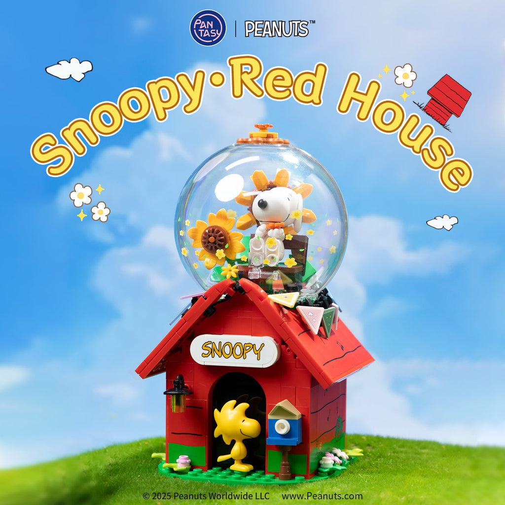 Pantasy x Snoopy Red House 86918 - Image 2 of 9 | TheBrickTube