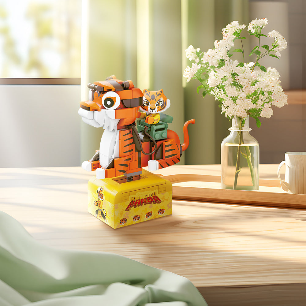 Pantasy X Kung Fu Panda Tigress's Cosrider 86511 - Image 2 of 4 | TheBrickTube