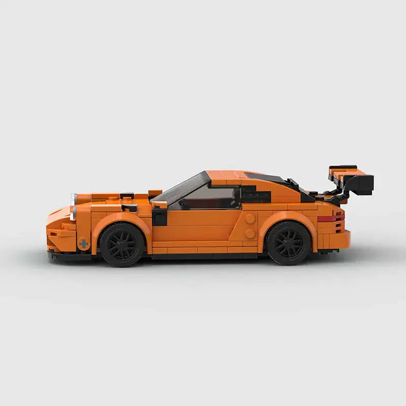 Porsche 911 GT3 brick model - display view - TheBrickTube