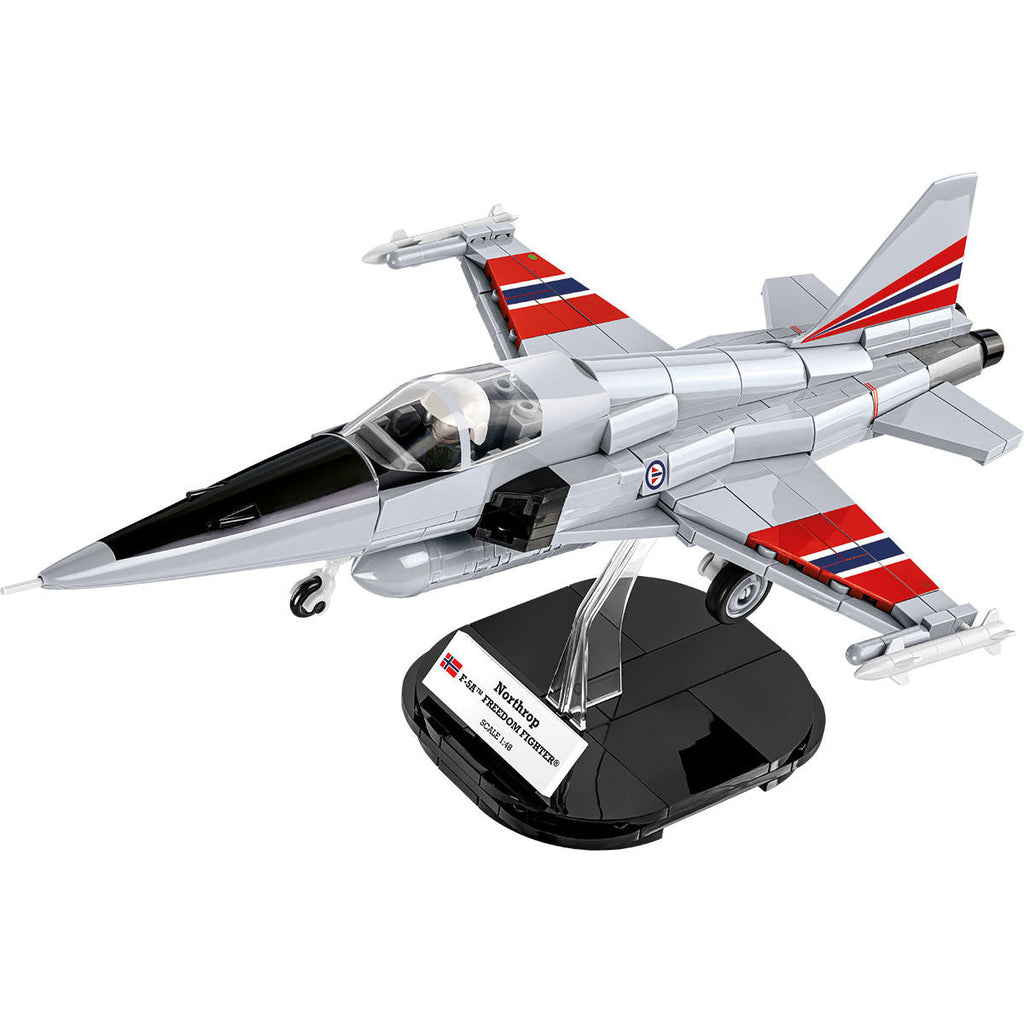 Northrop F-5A Freedom Fighter Jet Building Set - Image 6 of 6 | TheBrickTube