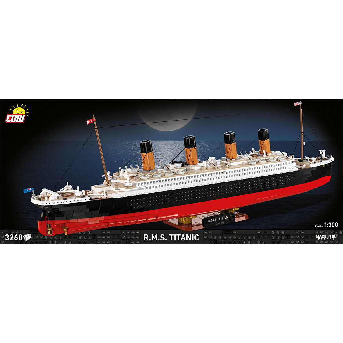 R.M.S. Titanic 1:300 Scale Building Set - Image 4 of 6 | TheBrickTube