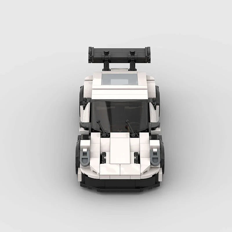 Porsche 911 GT3RS 992 brick model - detail close-up - TheBrickTube