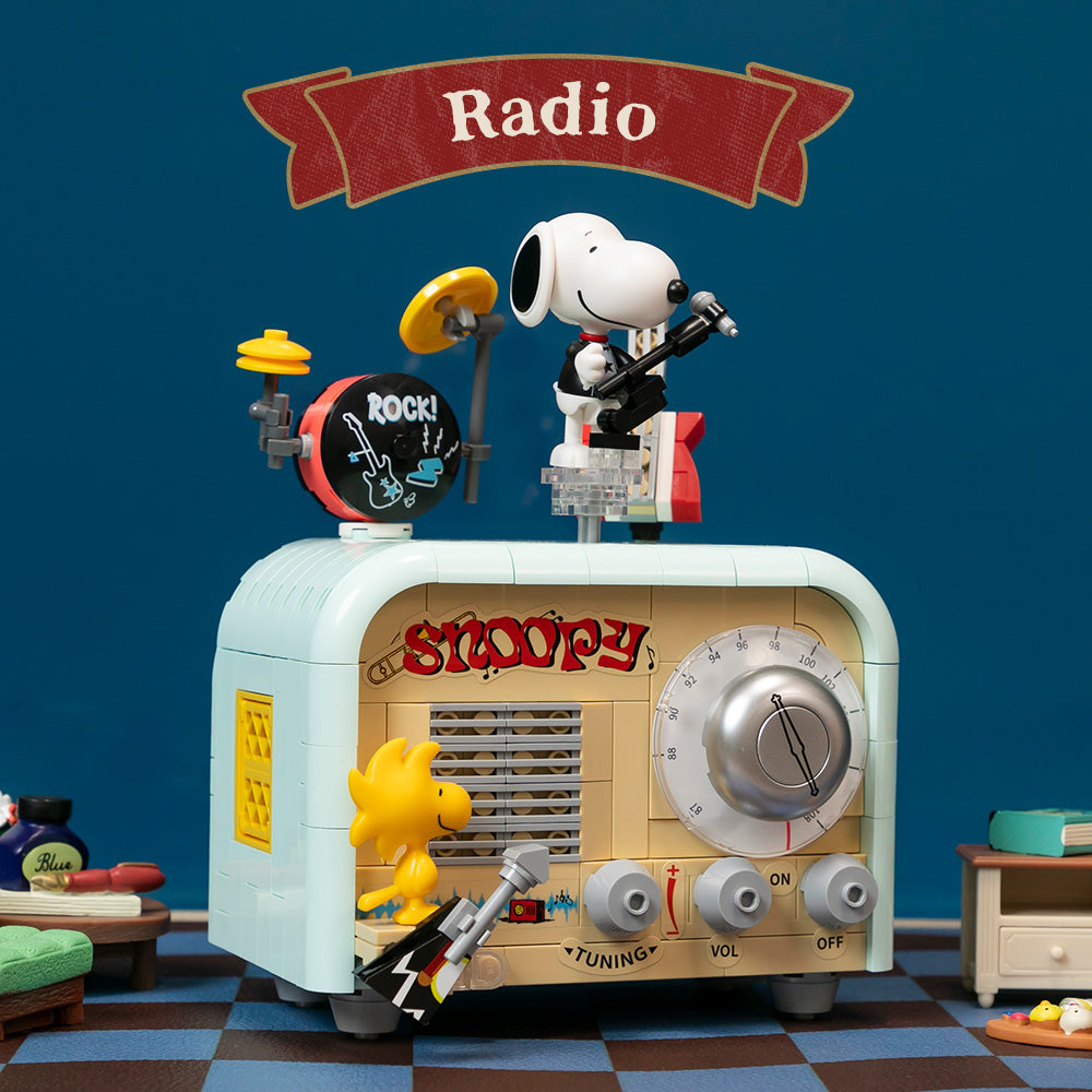 Pantasy x Snoopy Retro Time Series 86913-86916 - Image 9 of 9 | TheBrickTube