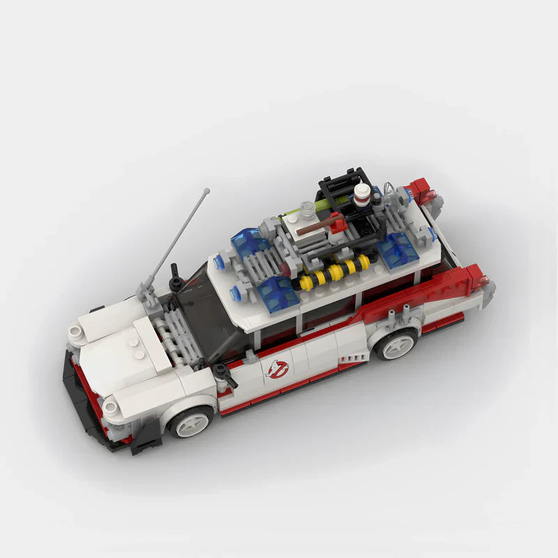 Cadillac Miller-Meteor|ECTO-1 Ghostbusters brick model - detail close-up - TheBrickTube