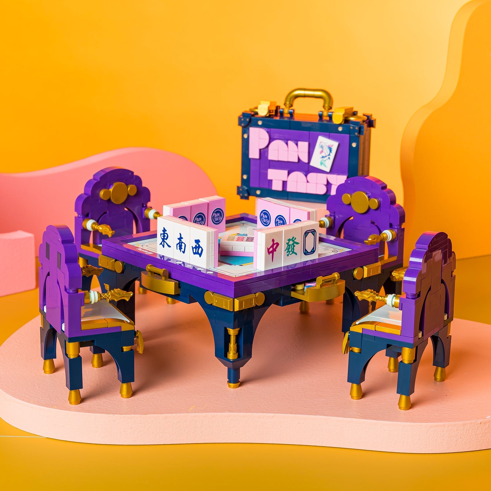 Mahjong - Chinese Cultural Icon: Mahjong | Brick Building Set - Image 2 of 12 | TheBrickTube