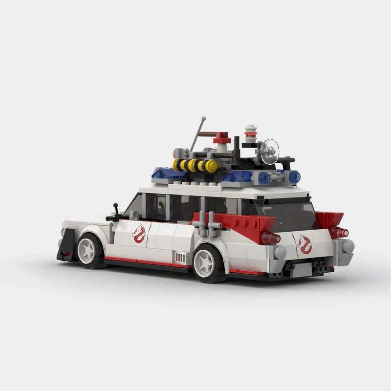 Cadillac Miller-Meteor|ECTO-1 Ghostbusters brick model - side profile view - TheBrickTube