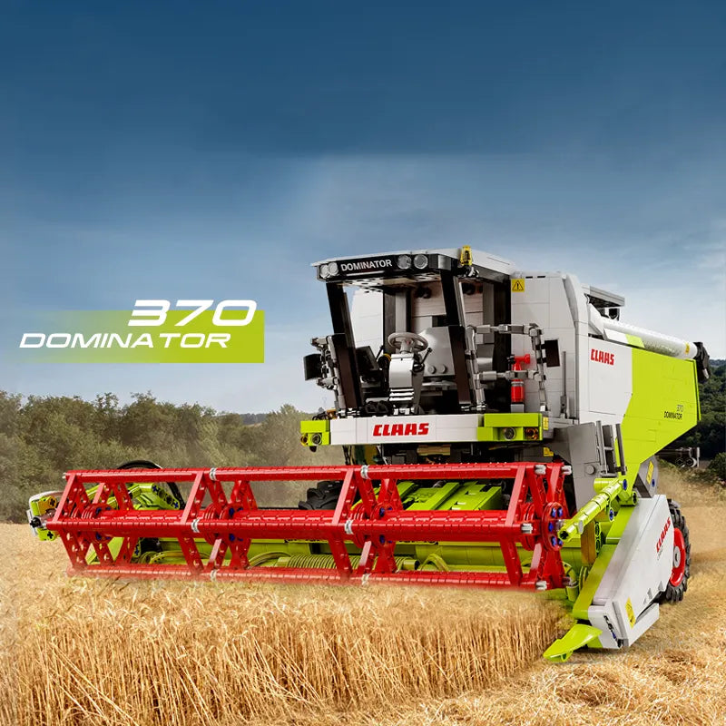 C61508 CLAAS Dominator 370 Harvester 1:17 Technic | Building Blocks Set - Image 2 of 6 | TheBrickTube