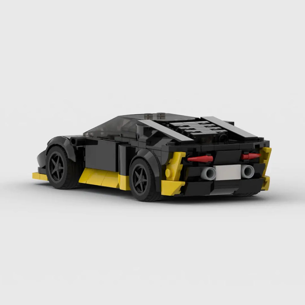 Lamborghini Huracan|Red brick model - side profile view - TheBrickTube