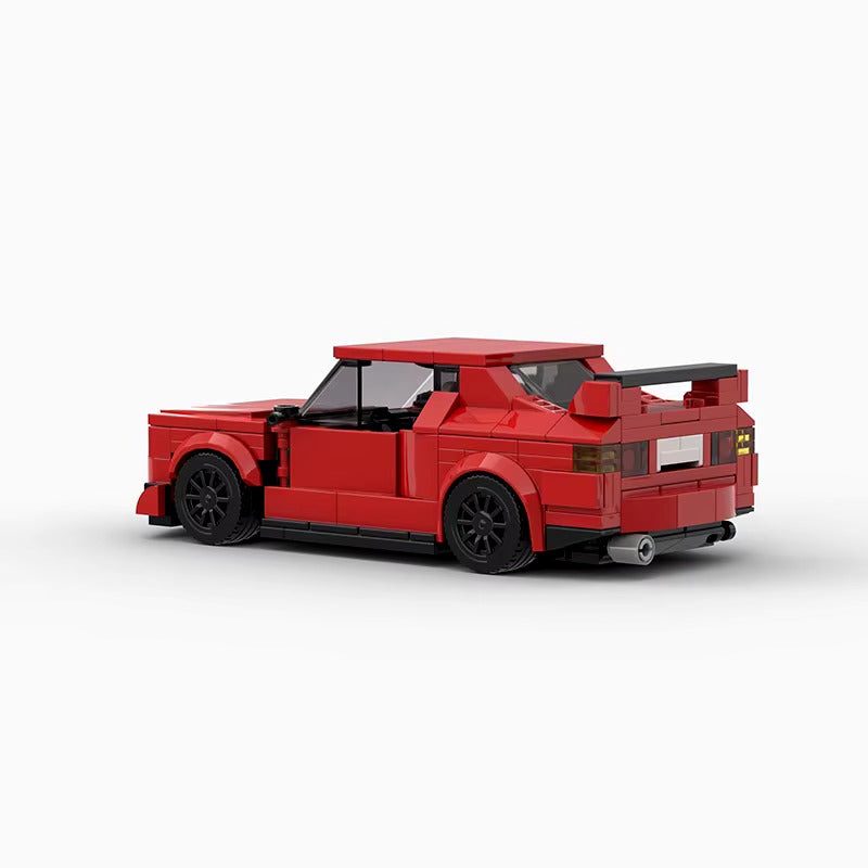 BMW M3 E30|Red brick model - detail close-up - TheBrickTube