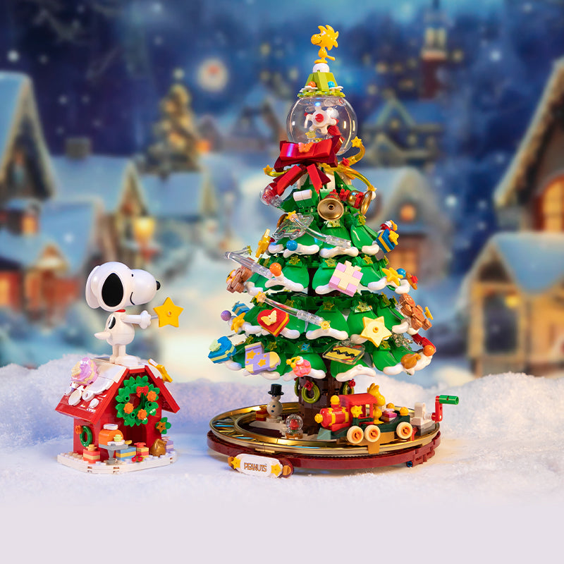 Pantasy x Snoopy Christmas Tree 86909 - Image 2 of 6 | TheBrickTube