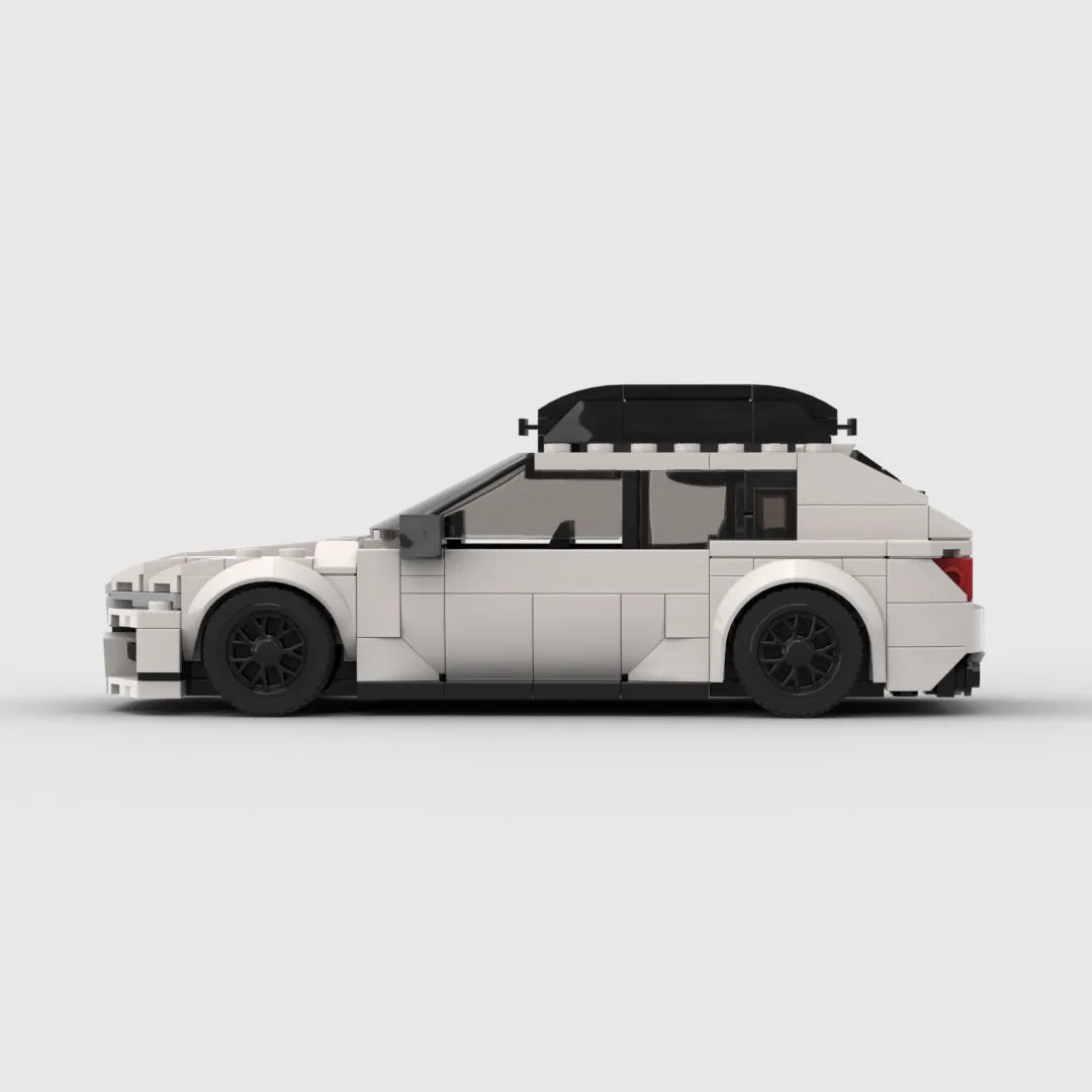 Audi RS6 brick model - side profile view - TheBrickTube