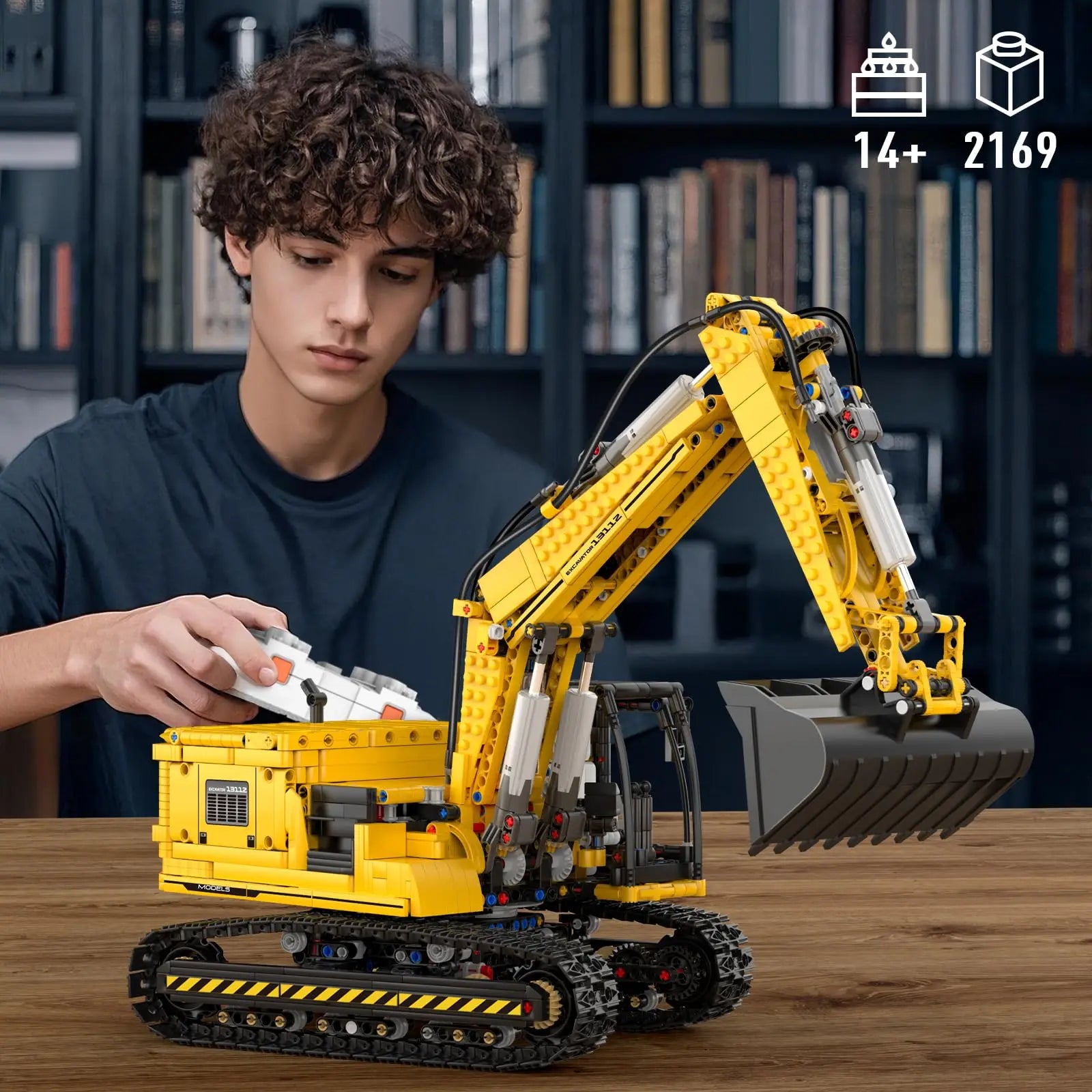 Motorized Excavator Building Blocks – APP Remote Control Model - Image 6 of 6 | TheBrickTube