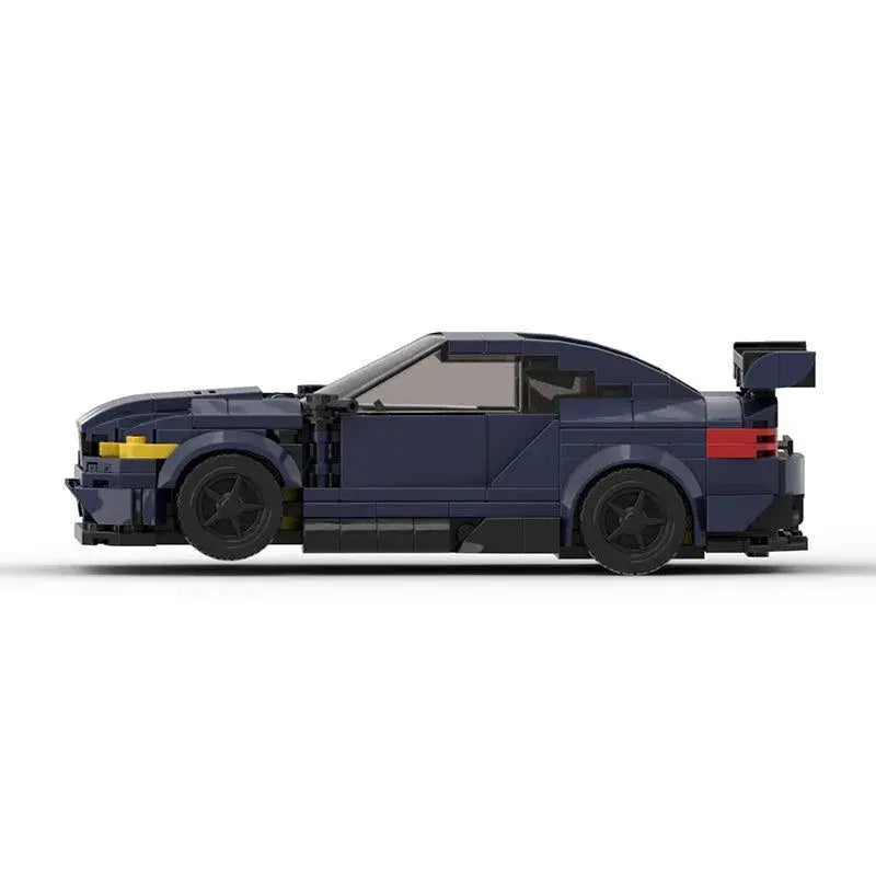 BMW M4 F80 brick model - detail close-up - TheBrickTube