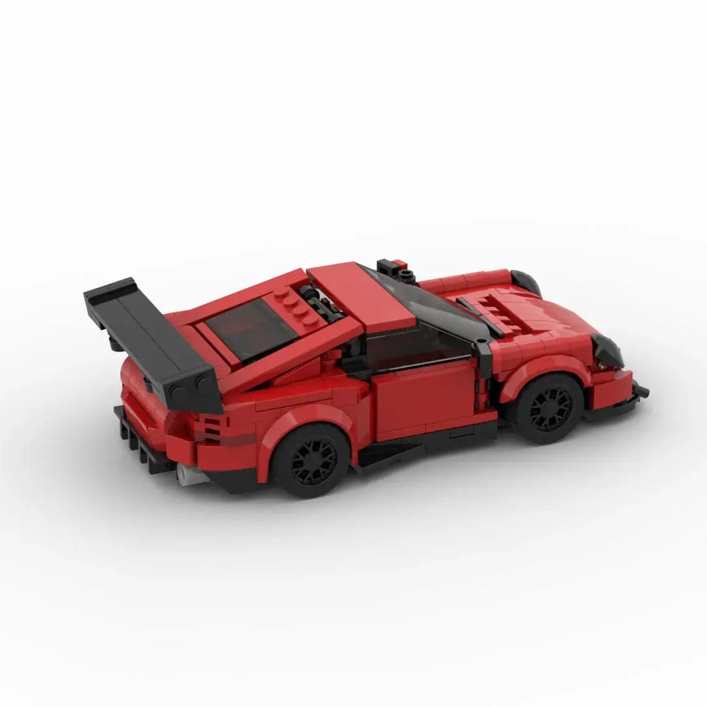 Porsche 911 GT3RS|Red brick model - side profile view - TheBrickTube