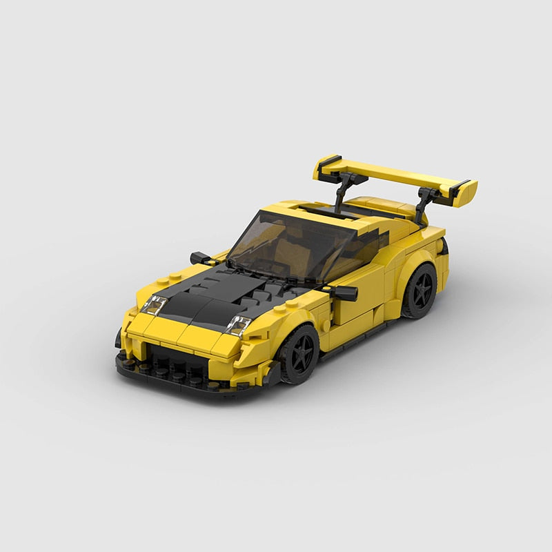 Mazda RX7 brick model - detail close-up - TheBrickTube
