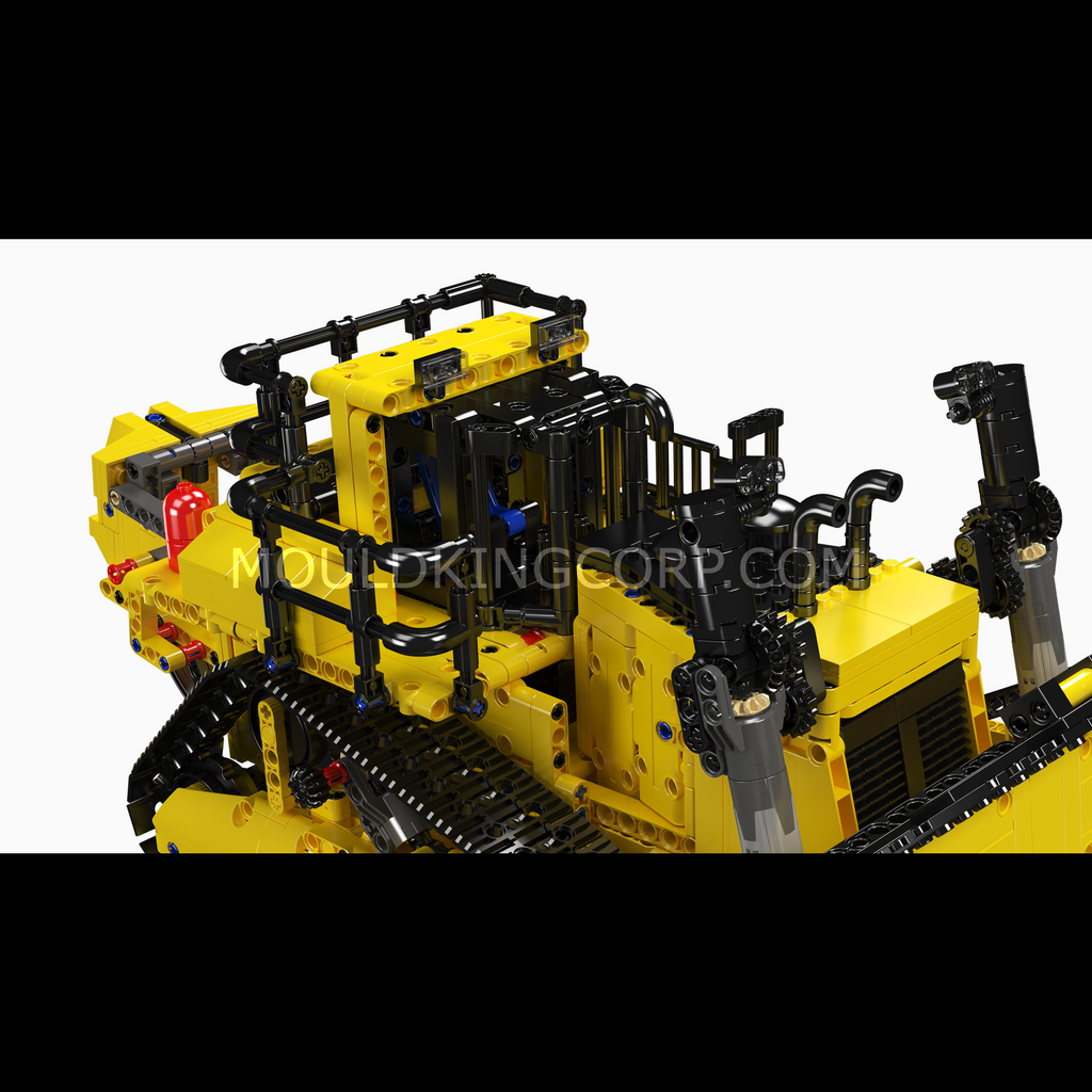 15084 D11 Bulldozer Remote Controlled Model Building Set | 1,508 PCS - Image 3 of 6 | TheBrickTube