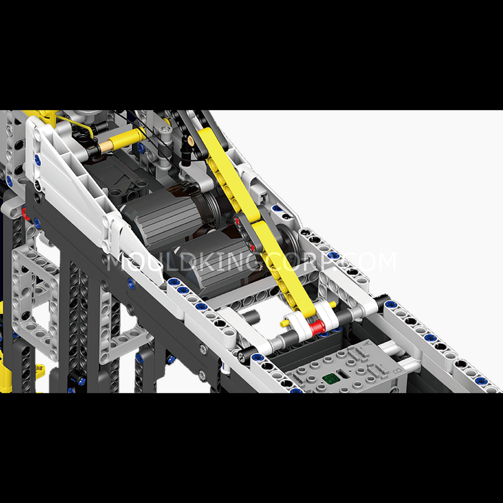 17004 Tower Crane Remote Controlled Building Set | 1,797 PCS - Image 2 of 6 | TheBrickTube