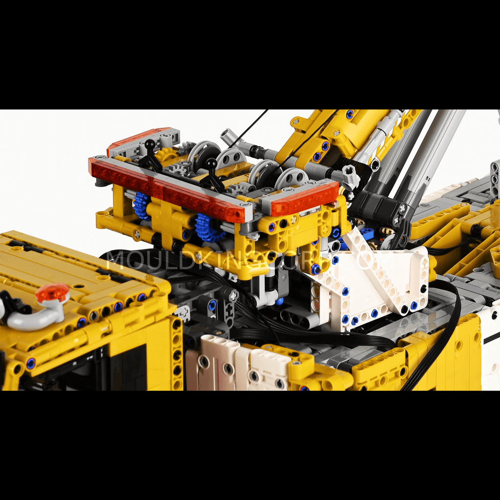 17028 Remote Controlled Fire & Rescue Truck Building Set | 4,883 PCS - Image 4 of 6 | TheBrickTube
