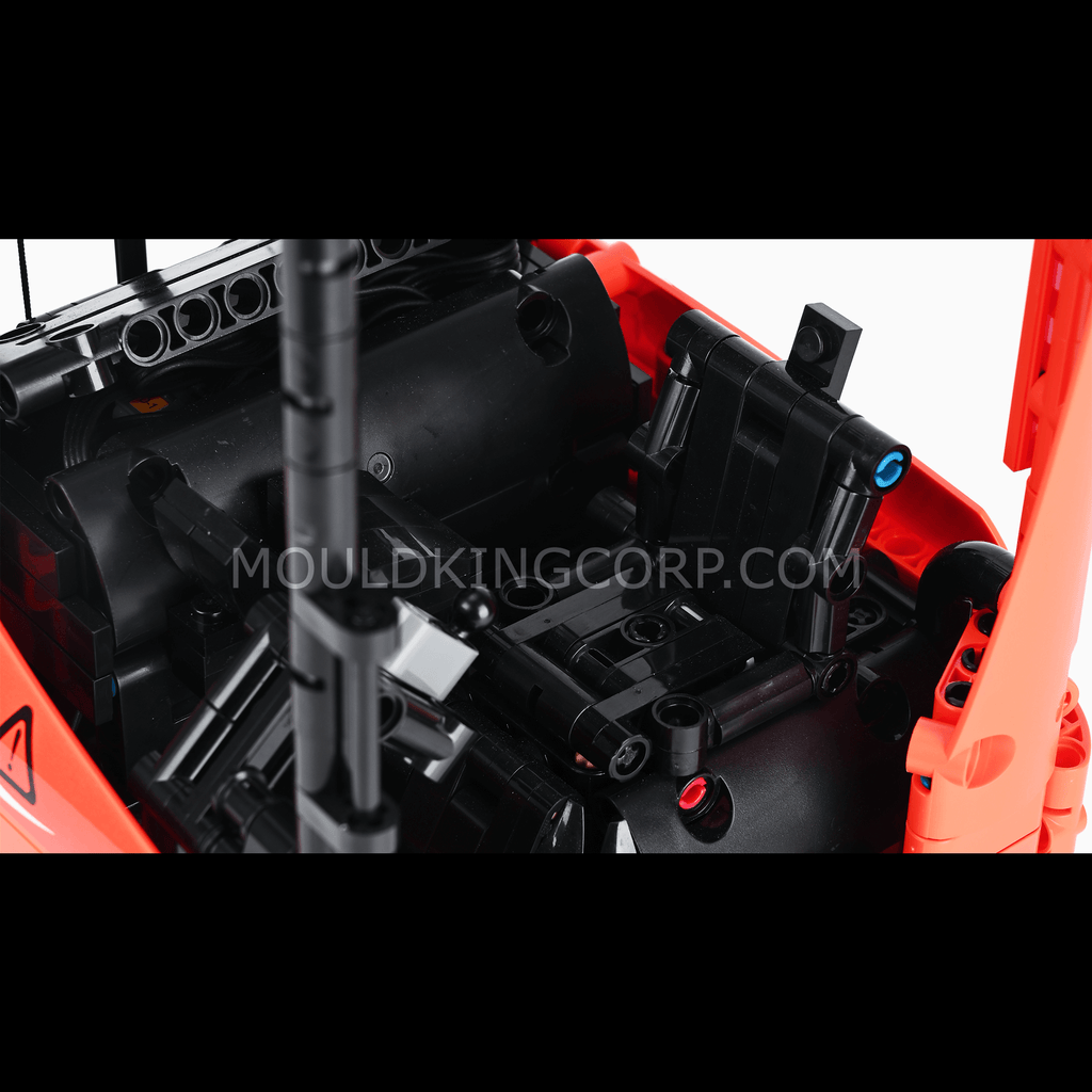 17041 Remote Controlled Forklift Building Set | 1,506 PCS - Image 2 of 6 | TheBrickTube