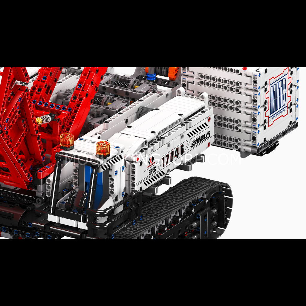 17046 Manitowoc 16000 Crawler Crane Building Set | 4,494 Pcs - Image 4 of 6 | TheBrickTube