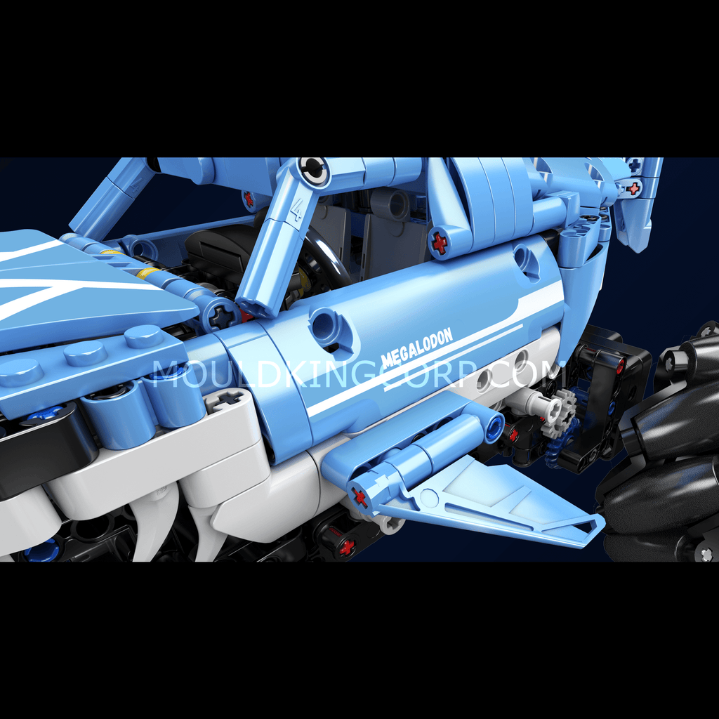 18032 Remote Controlled Monster Truck Megalodon Building Set | 786 Pcs - Image 3 of 6 | TheBrickTube